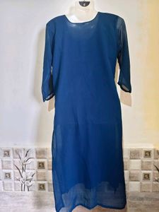 Elegant Blue Embroidered Kurta