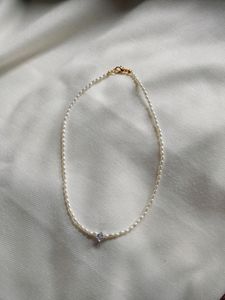 Elegant Pearl Necklace with Crystal Accent
