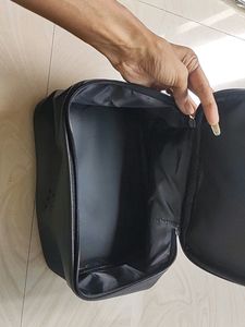Smytten Black Bow Bag