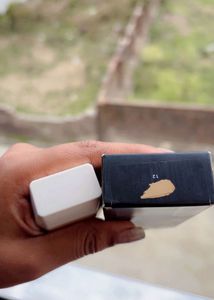 🇮🇹 Fenty Beauty imported Blurring Skin Tint
