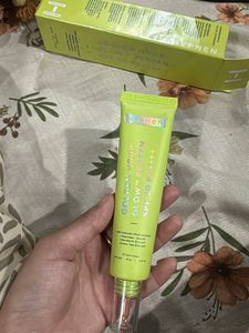 Hyphen golden glow Sunscreen