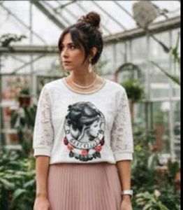 Stylish White Graphic Tee