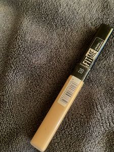 Maybelline Fit Me Concealer 20