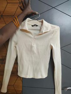 Ribbed Collared Zip-Up Long Sleeve Top
