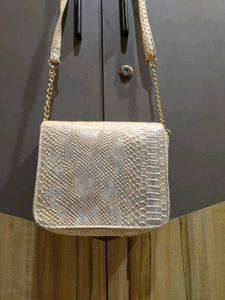 Chic Snake Print Crossbody Bag