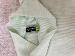 Green Colour Top