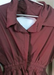 Maroon Collared Button-Up Tunic crop top