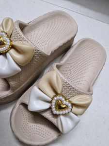 Comfortable Beige Wedge Sandals