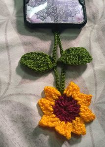 beautiful chrochet sunflower🌻 keychain 🎀