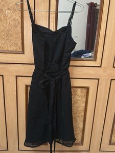Chic Black Spaghetti Strap Dress-Knee length
