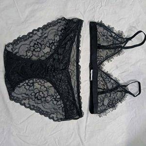 Elegant Black⚛️ Lace Lingerie Set