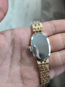 Vintage Gold Oval Wristwatch