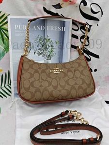 COACH**Teri Shoulder bag**PREMIUM QUALITY*