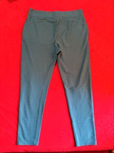 straight pants