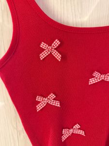 Red Bow Crop Top Pinteresty Look