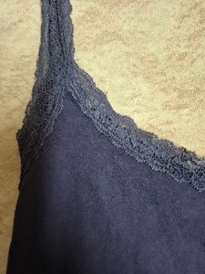 ⟡.· twilight core navy lace cami 🕸️✧