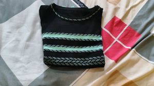 Striped Short Sleeve Knit Top