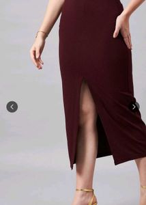 Chic Midi Skirt with Side Slit