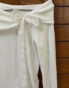 Chic Off-Shoulder Ribbed Top with Bow