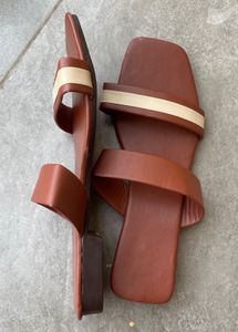 Stylish Brown &amp; Cream Slides