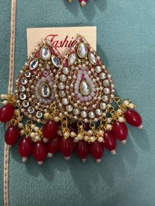 Kundan earrings with Matka combo Set