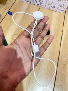Smartwatch with extra 2bands &amp; charger