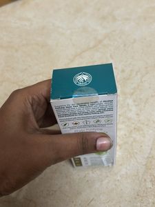 Himalaya neem face serum