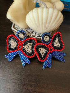 Set Of 2 Beaded Earrings ❤️