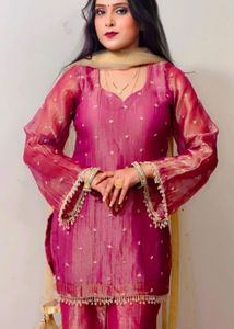 Stunning Magenta Embroidered Kurta Set