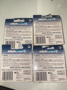 Gillette Mach 3 Shaving Cartridges Razor (8Pack)
