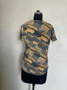 Unique Abstract Print T-Shirt