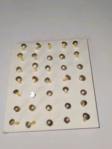 Nose Pin Medium
