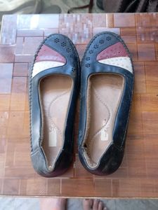 Women's Black Leather Loafers