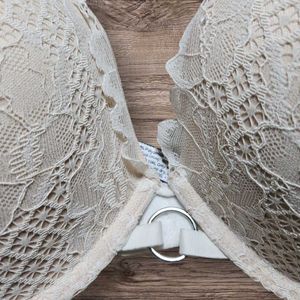 Luxurious Lace Padded Bra Push Up