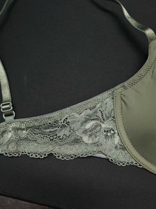 Olive Green lace bra - 32C
