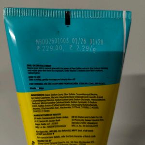 3-in-1 Smoothing Spray &amp; DTAN Face Wash