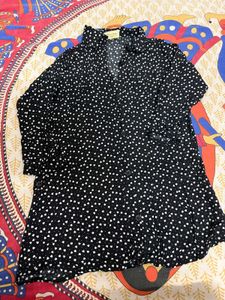 Chic Black Heart Print Tunic Top