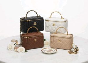 Charles &amp; Keith Quilted Vanity Bag WD BOX ( COPY)