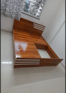 6*5 Queen Size Bed
