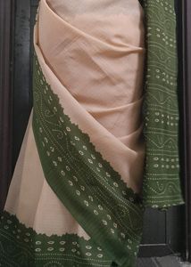 Buy 2 Sarees For 180 (Without Blouse)