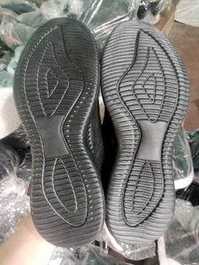 NEW NO USED SPORTS SHOES FOR MEN.
