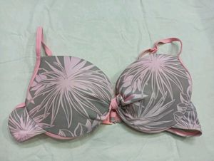 Stylish Pink &💚 Grey Floral Print Bra