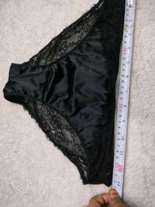 Elegant Black Satin &amp; Lace Thong Panty 🖤