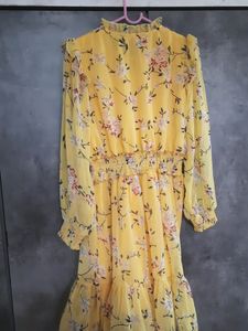 Zara.. M Size Dress...never Used...impulse Buy..
