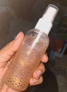 Hillary Rhoda Shimmer Stay Makeup Fixer