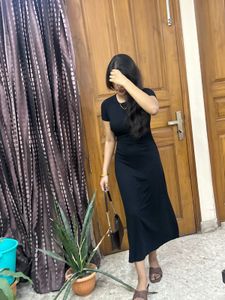 Chic Black Midi Dress