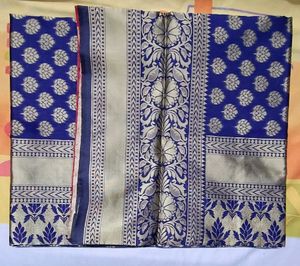 New Half Zari Buta Saree