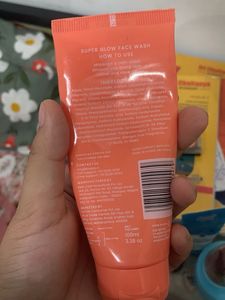 Foxtale Super Glow Face Wash