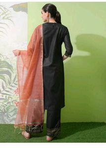 vishudh Black Printed Kurta Set