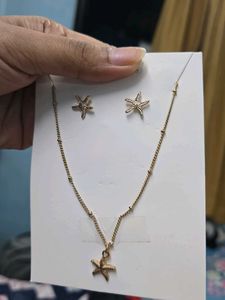 Sale _Gold Starfish Necklace and Earring Set